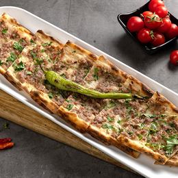 Kıymalı Pide